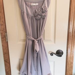 Dolphin grey flouncy dress 👗 sz 10 Sugar Reef sleeveless scoop